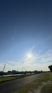 頼まないのに共感してもらえる世界